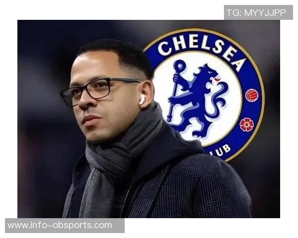 罗塞尼尔抵达伦敦即将成为切尔西新任主帅的消息引发关注